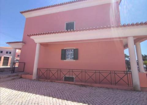 Moradia T7 em Albarraque