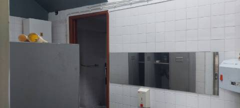 Armazém para venda - 1050 m2