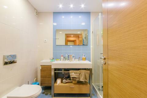 Apartamento T2 Estoril -conforto, espaço e vista desafogada