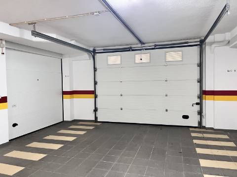 Apartamento T2 Estoril -conforto, espaço e vista desafogada