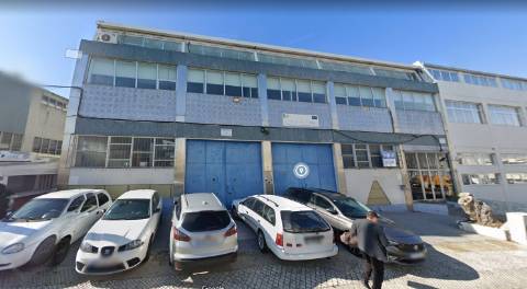 Armazém junto ao Aeroporto de Lisboa
