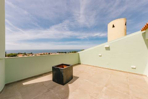 Moradia vista panorâmica de mar - Cascais , Parede