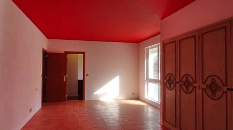 Moradia Oeiras - isolada em lote de 1560m2 T5 + T2