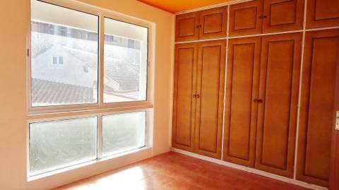 Moradia Oeiras - isolada em lote de 1560m2 T5 + T2