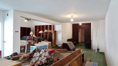 Moradia Oeiras - isolada em lote de 1560m2 T5 + T2