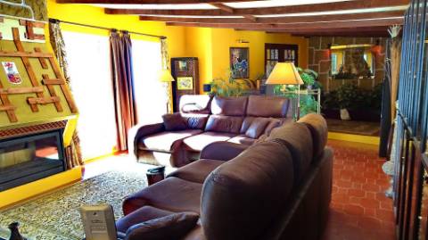 Moradia Oeiras - isolada em lote de 1560m2 T5 + T2