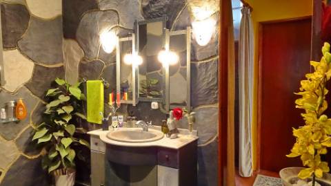 Moradia Oeiras - isolada em lote de 1560m2 T5 + T2