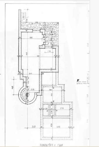 Moradia Oeiras - isolada em lote de 1560m2 T5 + T2