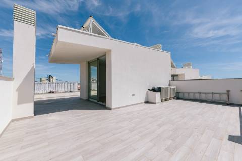 Viva com Estilo em Cascais: Moradia T3+1 com Design Moderno