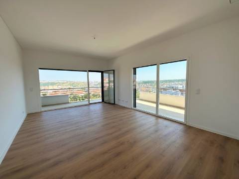 Apartamento Penthouse T3+1 (NOVO) - Colinas do Cruzeiro - Odivelas