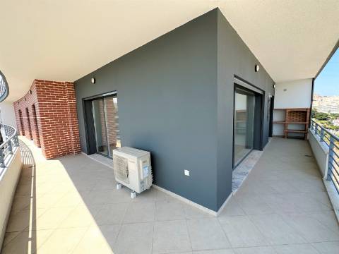 Apartamento Penthouse T3+1 (NOVO) - Colinas do Cruzeiro - Odivelas