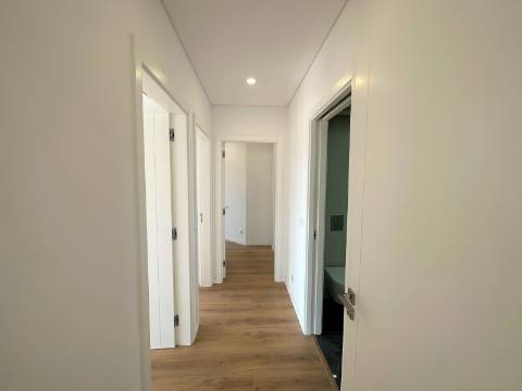 Apartamento Penthouse T3+1 (NOVO) - Colinas do Cruzeiro - Odivelas