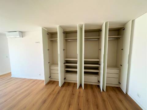 Apartamento Penthouse T3+1 (NOVO) - Colinas do Cruzeiro - Odivelas