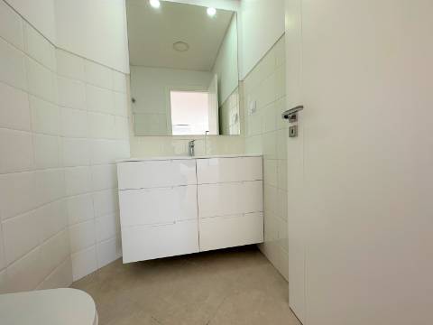 Apartamento Penthouse T3+1 (NOVO) - Colinas do Cruzeiro - Odivelas