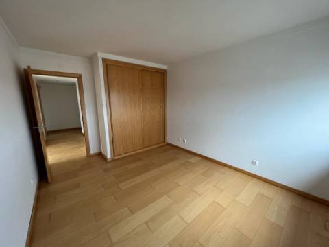 T1 com vistas panorâmicas no Parque das Nações