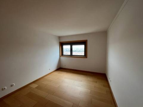 T1 com vistas panorâmicas no Parque das Nações