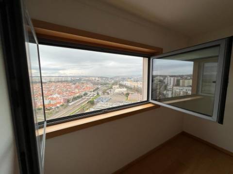 T1 com vistas panorâmicas no Parque das Nações