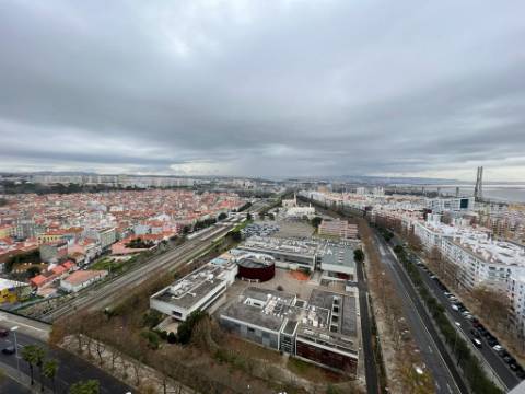 T1 com vistas panorâmicas no Parque das Nações