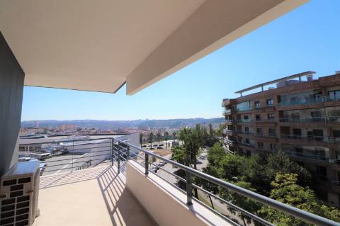 Apartamento T3 (Novo) Colina dos Cruzeiros em Odivelas