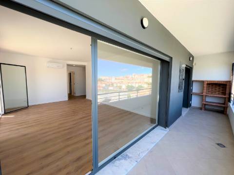 Apartamento T3 (Novo) Colina dos Cruzeiros em Odivelas