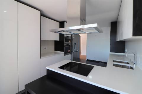 Apartamento T3 (Novo) Colina dos Cruzeiros em Odivelas