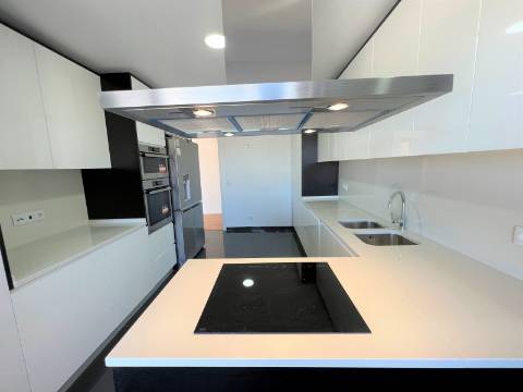 Apartamento T3 (Novo) Colina dos Cruzeiros em Odivelas