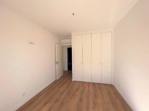 Apartamento T3 (Novo) Colina dos Cruzeiros em Odivelas