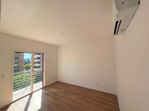 Apartamento T3 (Novo) Colina dos Cruzeiros em Odivelas