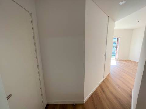 Apartamento T3 (Novo) Colina dos Cruzeiros em Odivelas