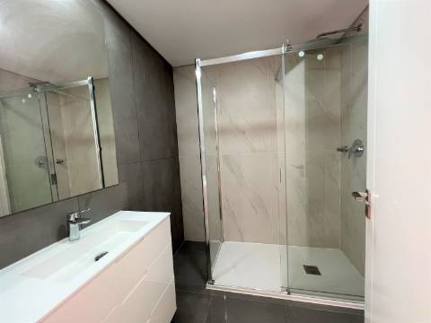 Apartamento T3 (Novo) Colina dos Cruzeiros em Odivelas