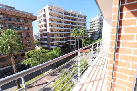 Apartamento T3 (Novo) Colina dos Cruzeiros em Odivelas