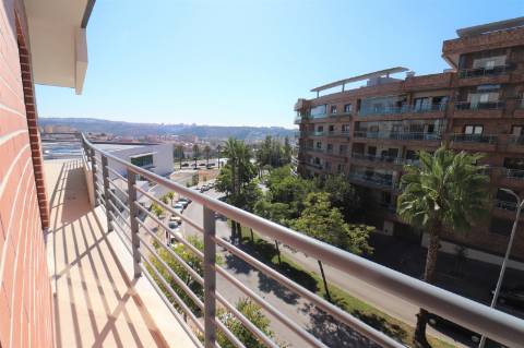 Apartamento T3 (Novo) Colina dos Cruzeiros em Odivelas