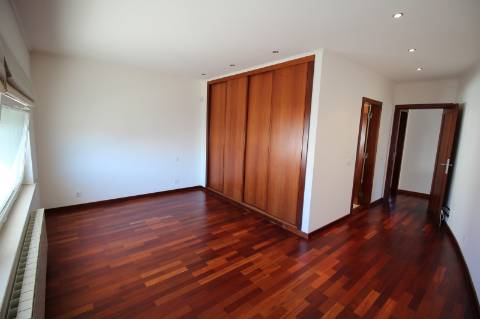 Moradia T6 - com piscina e vistas panorâmicas - Santarém