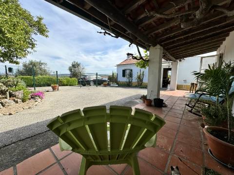 Moradia T3 (Rústica) - Santarém