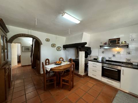 Moradia T3 (Rústica) - Santarém