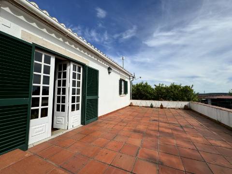 Moradia T3 (Rústica) - Santarém