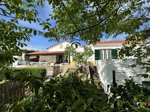 Moradia T3 (Rústica) - Santarém