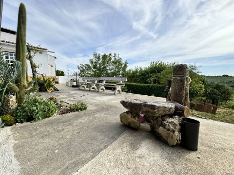 Moradia T3 (Rústica) - Santarém