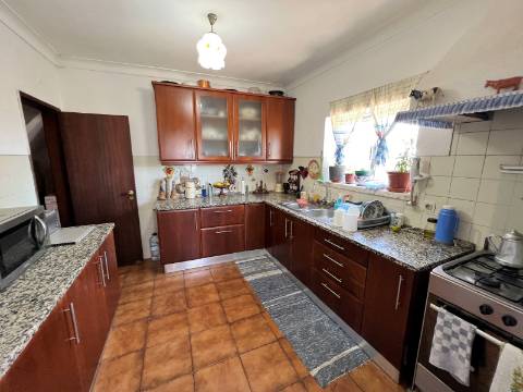 Moradia T4 - Santarém