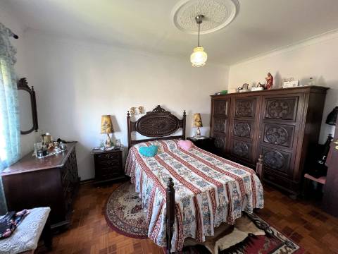 Moradia T4 - Santarém