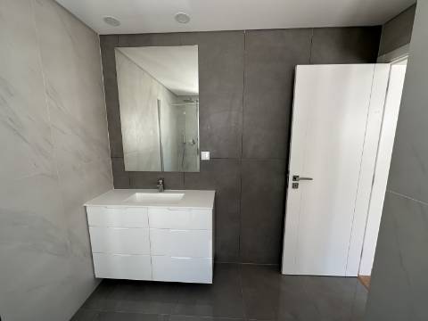 Apartamento Penthouse T4 (NOVO) - Colinas do Cruzeiro - Odivelas