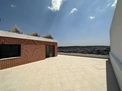 Apartamento Penthouse T4 (NOVO) - Colinas do Cruzeiro - Odivelas