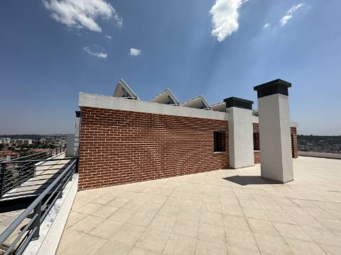 Apartamento Penthouse T4 (NOVO) - Colinas do Cruzeiro - Odivelas