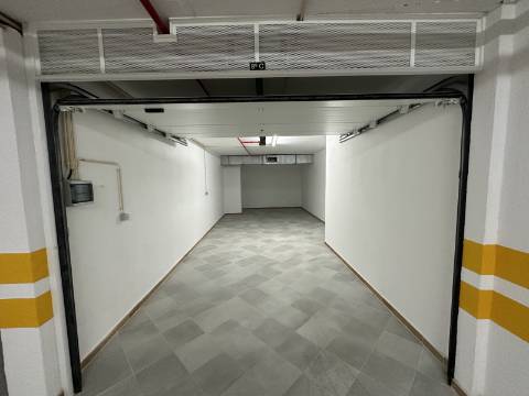 Apartamento Penthouse T4 (NOVO) - Colinas do Cruzeiro - Odivelas