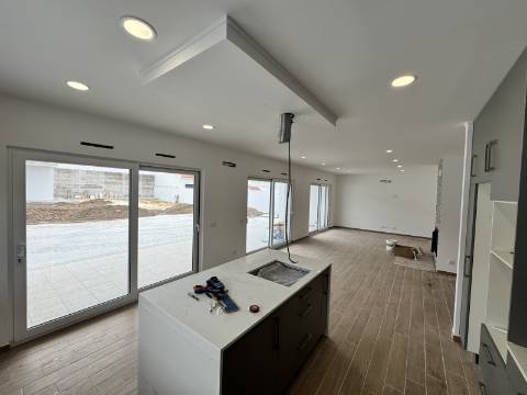 Moradia T3 - Fazendas de Almeirim