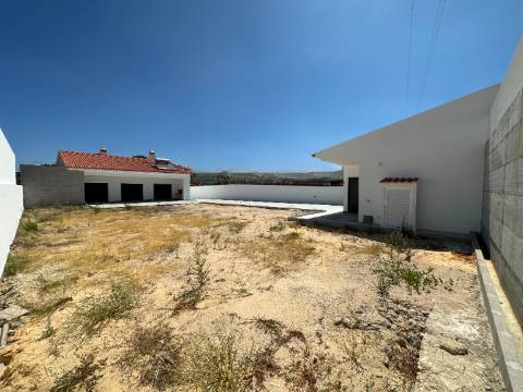 Moradia T3 - Fazendas de Almeirim