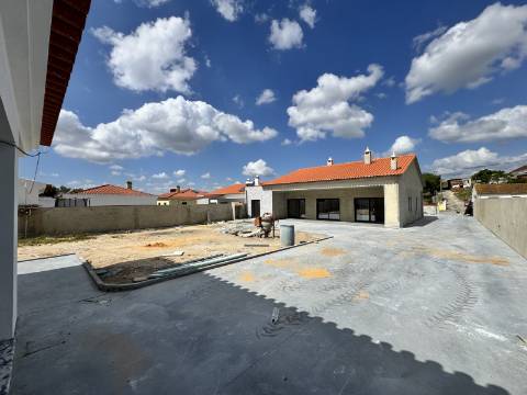 Moradia T3 - Fazendas de Almeirim