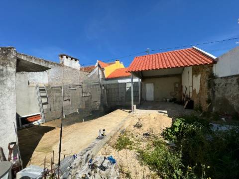Lote de Terreno - Vila Chã de Ourique
