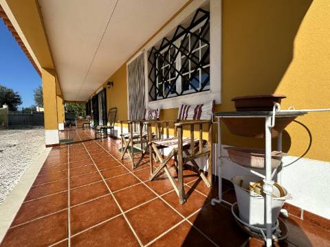 Moradia T4 - Alcanhões (Santarém)