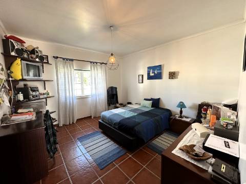 Moradia T4 - Alcanhões (Santarém)